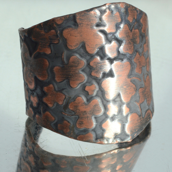 Irish Clover Wide Copper Cuff Bracelet Bracer Leaf Patina Solid Rustic Patina - Picture 6 of 11